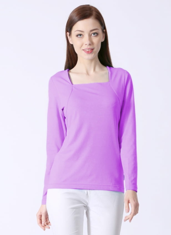 Koszulka damska bawełniana z długim rękawem w kolorze lawendowym, fason VKDRd-25, dekolt karo, efekt bolerka, delikatnie taliowana.jpg