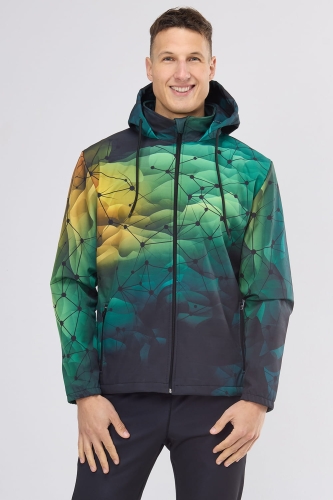Model w zbliżeniu na softshell fason VSOFTM-99 z grafiką 4001, tło tonalne przejścia od ciemnej do jasnej zieleni z dodatkiem pomarańczowego, tło pokryte siatką geometryczną, kurtka z doszytym kapturem, dwie kieszenie zapinane na zamek, zamek główny.jpg
